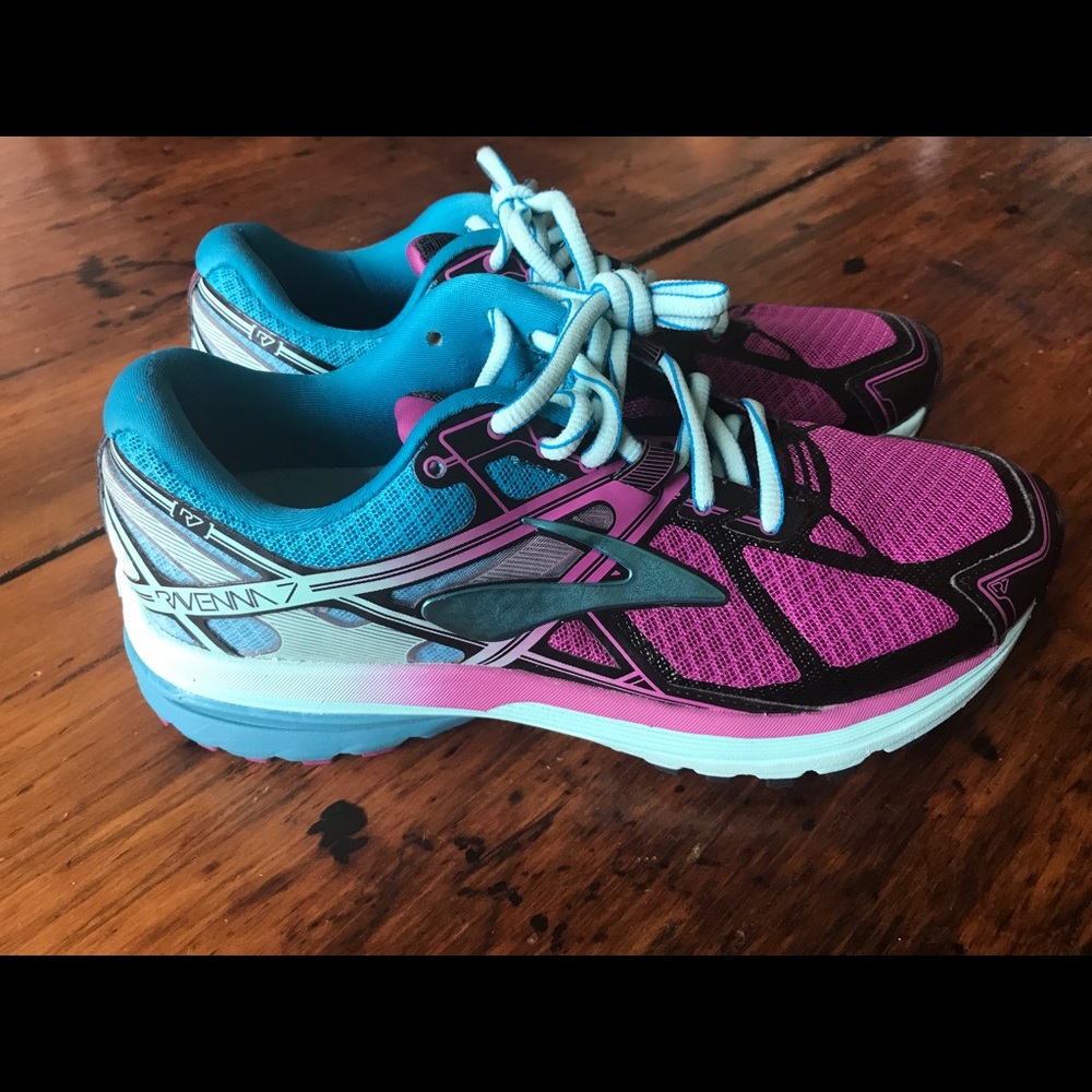 Running shoes